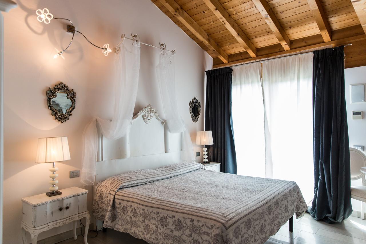 Agriturismo Ca' Del Sol Villa Лацизе Стая снимка